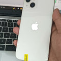 iPhone 13 White 128GB - image 5
